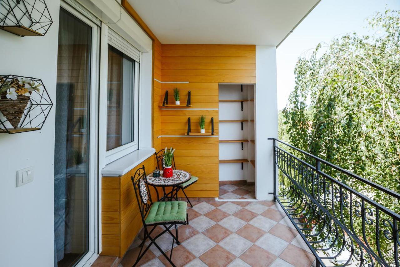 Duplex